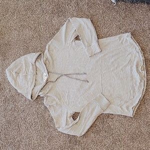 Women's stripped sweater size M